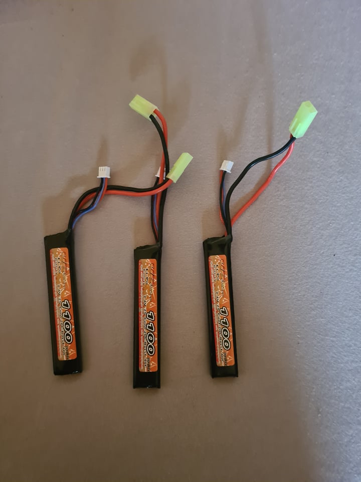 Batterie LiPo 11.1v 1100mAh Stick DEAN VB