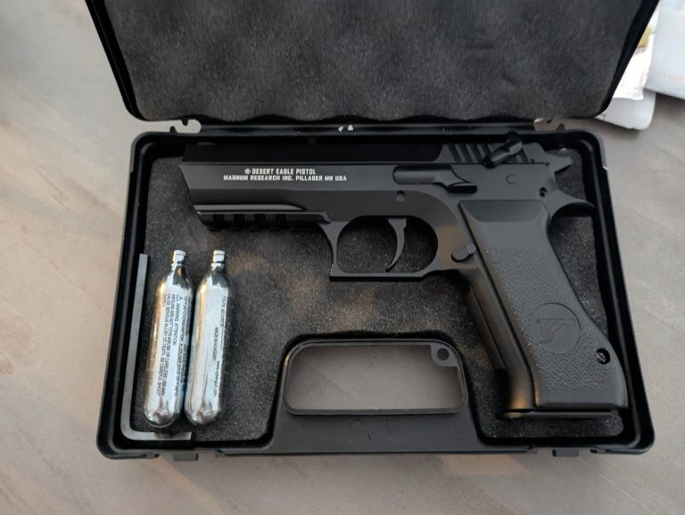 Baby desert eagle/ CO2 / magnum research