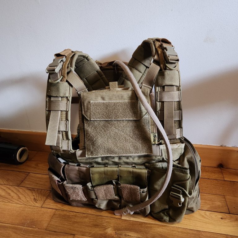 Rhodesian Recon Vest (RRV) RG – Flyye industries + poches et backpack