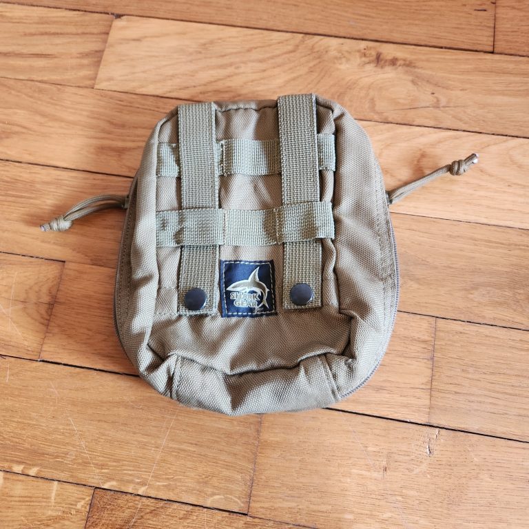 Poche Medic – shark gear