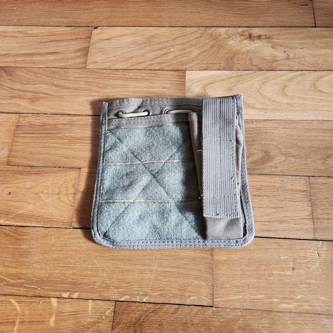 Poche porte documents