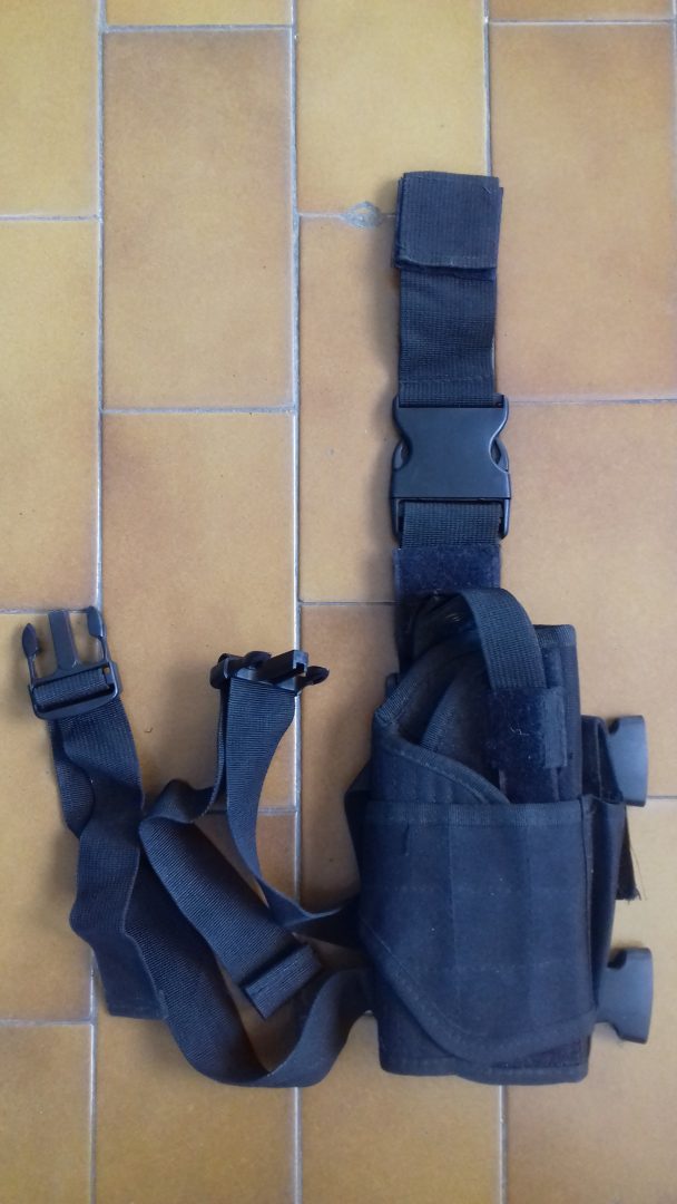 Holster de cuisse ajustable