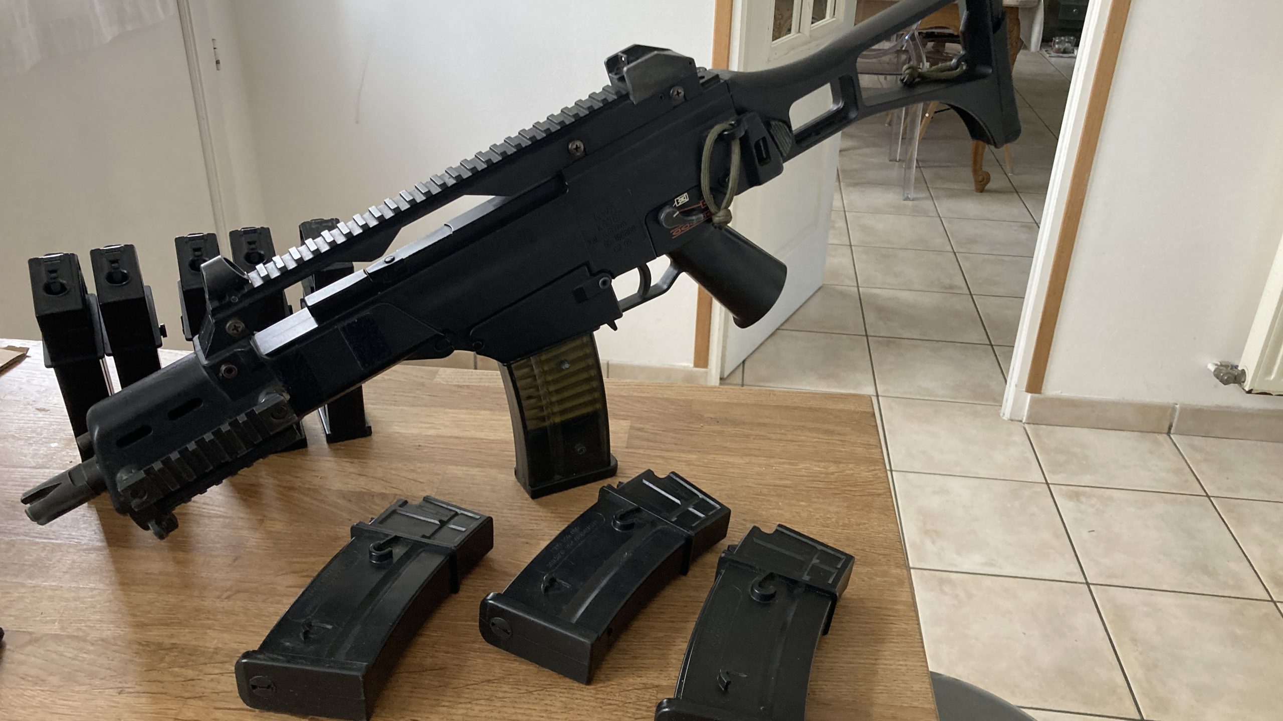 G 36C KWC  ( pas du JG ) 5 Mag mi 6hi