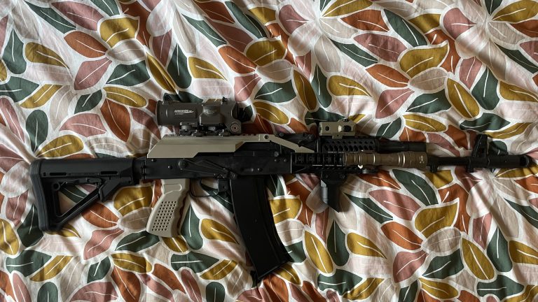 Réplique AK74 GHK GBBR + 4 Chargeurs Gaz GMAG pour AK GBBR GHK.