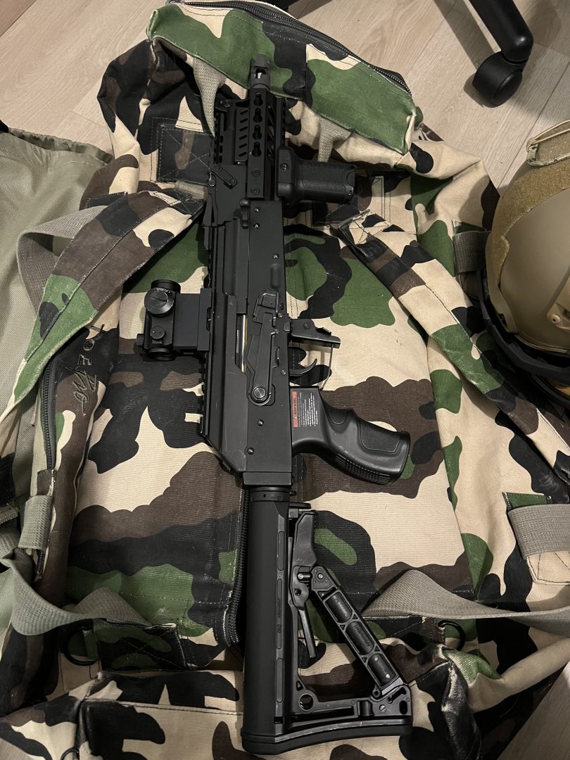 RK74 CQB G&G