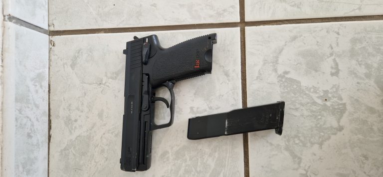 Réplique airsoft H&K USP CO2