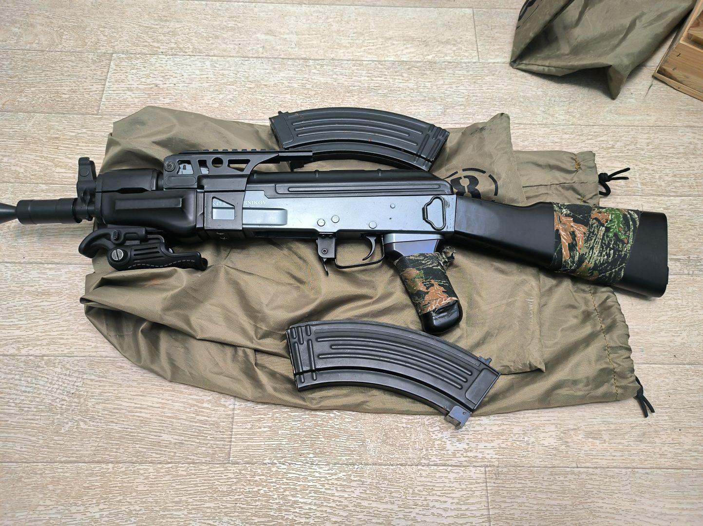 Fusil Kalashnikov AK47