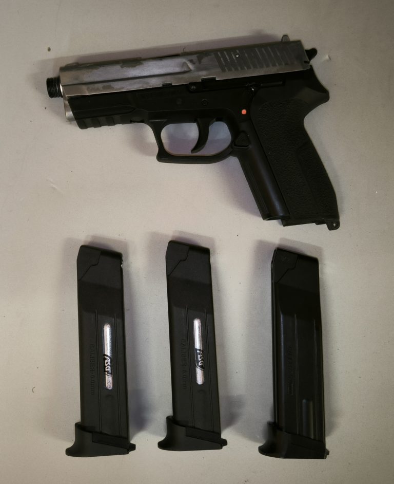 SP2022 cybergun CO2 gnb