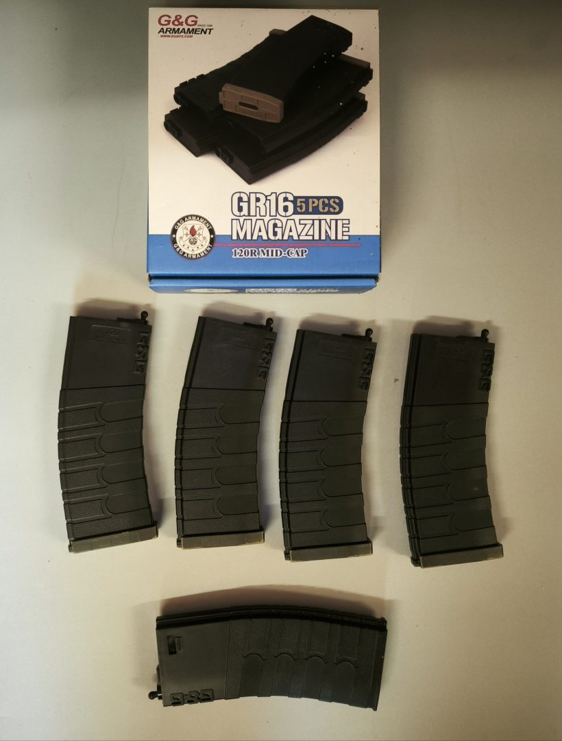 4 chargeurs M4 G&G