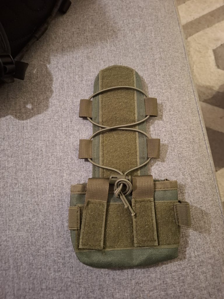 Couvre casque a scratch vert olive