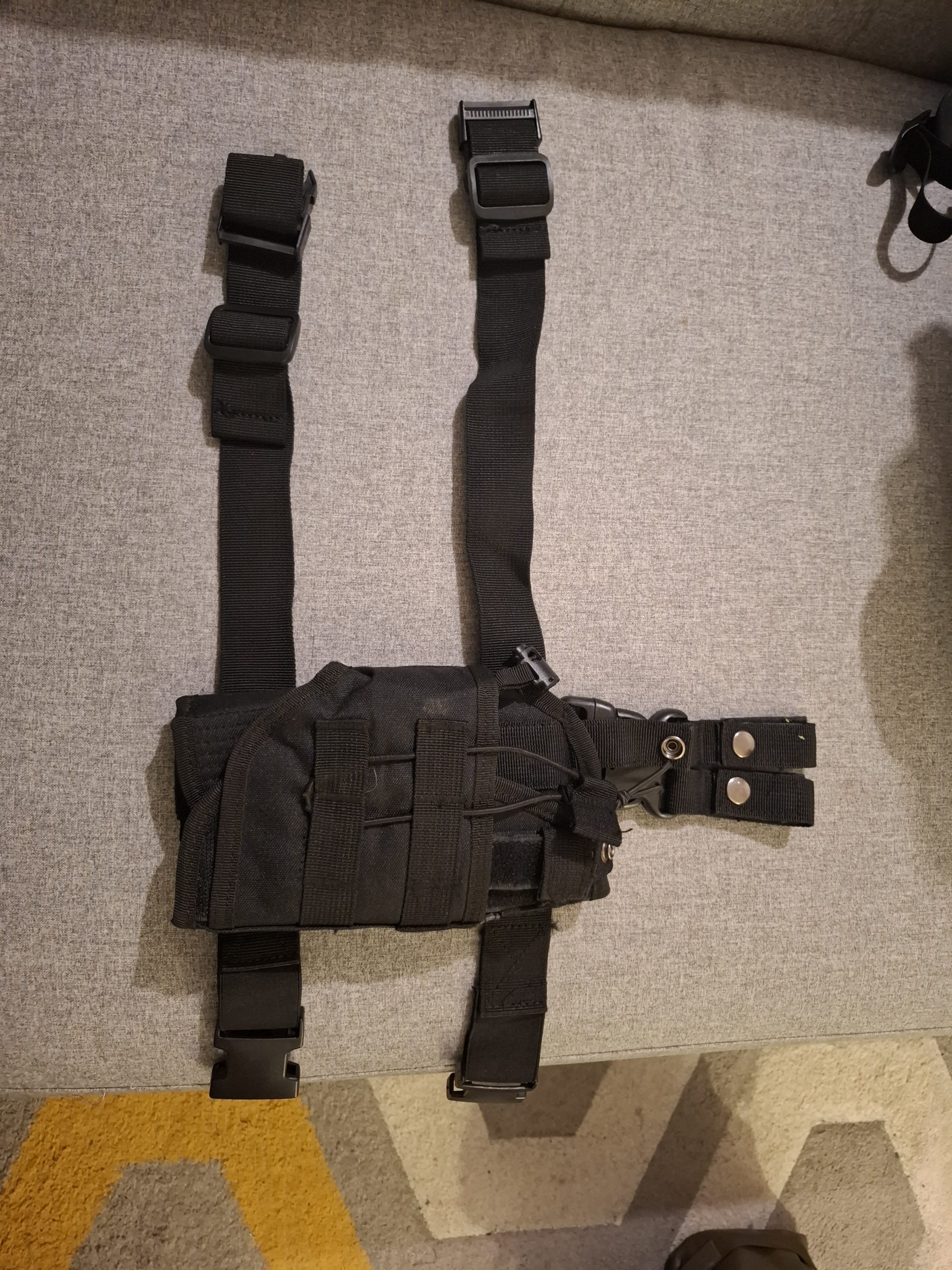 Holster de cuisse gauche noir