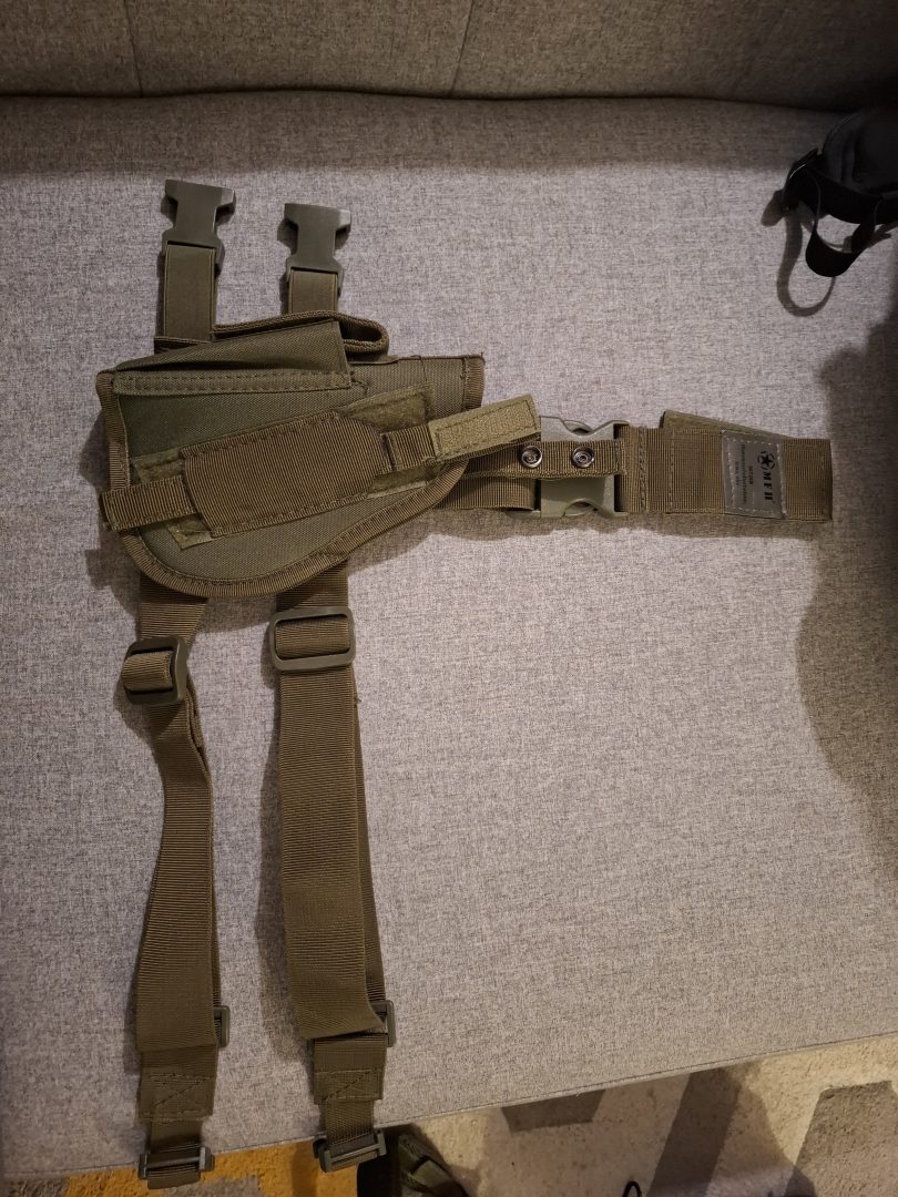 Holster cuisse gauche olive