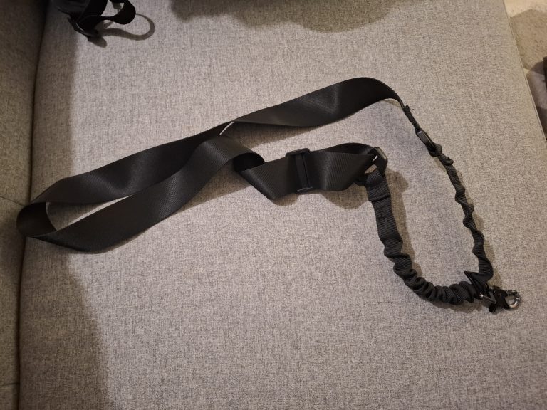Sangle noir pour attache 1 point