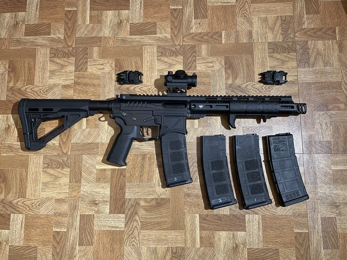 R15 Zion Arms