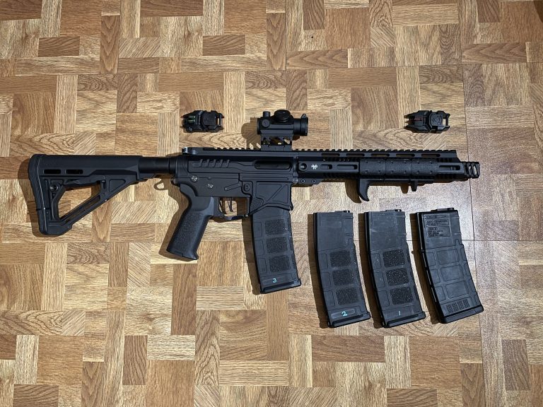 R15 Zion Arms