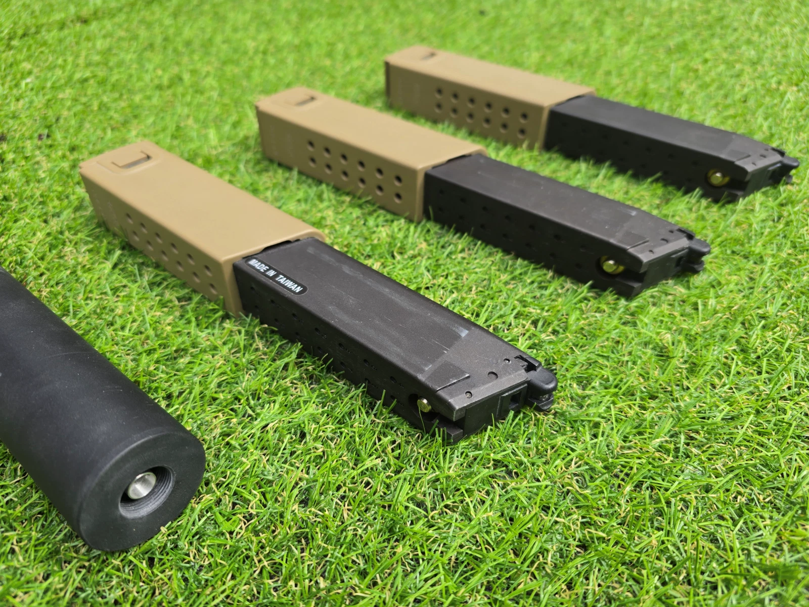 Airsoft Kriss Vector KWA – Réplique GBBR – Silencieux AngryGun – 3 chargeurs