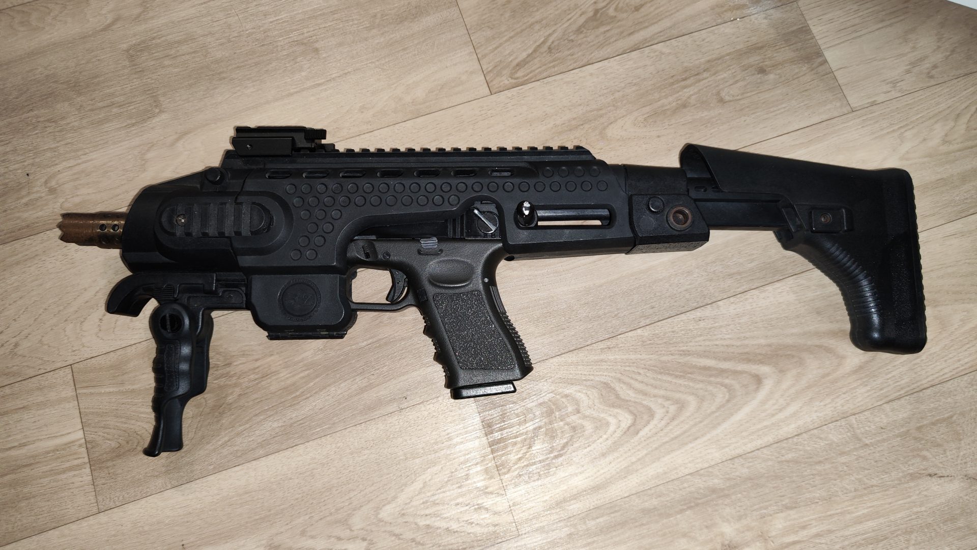 Glock + kit Roni