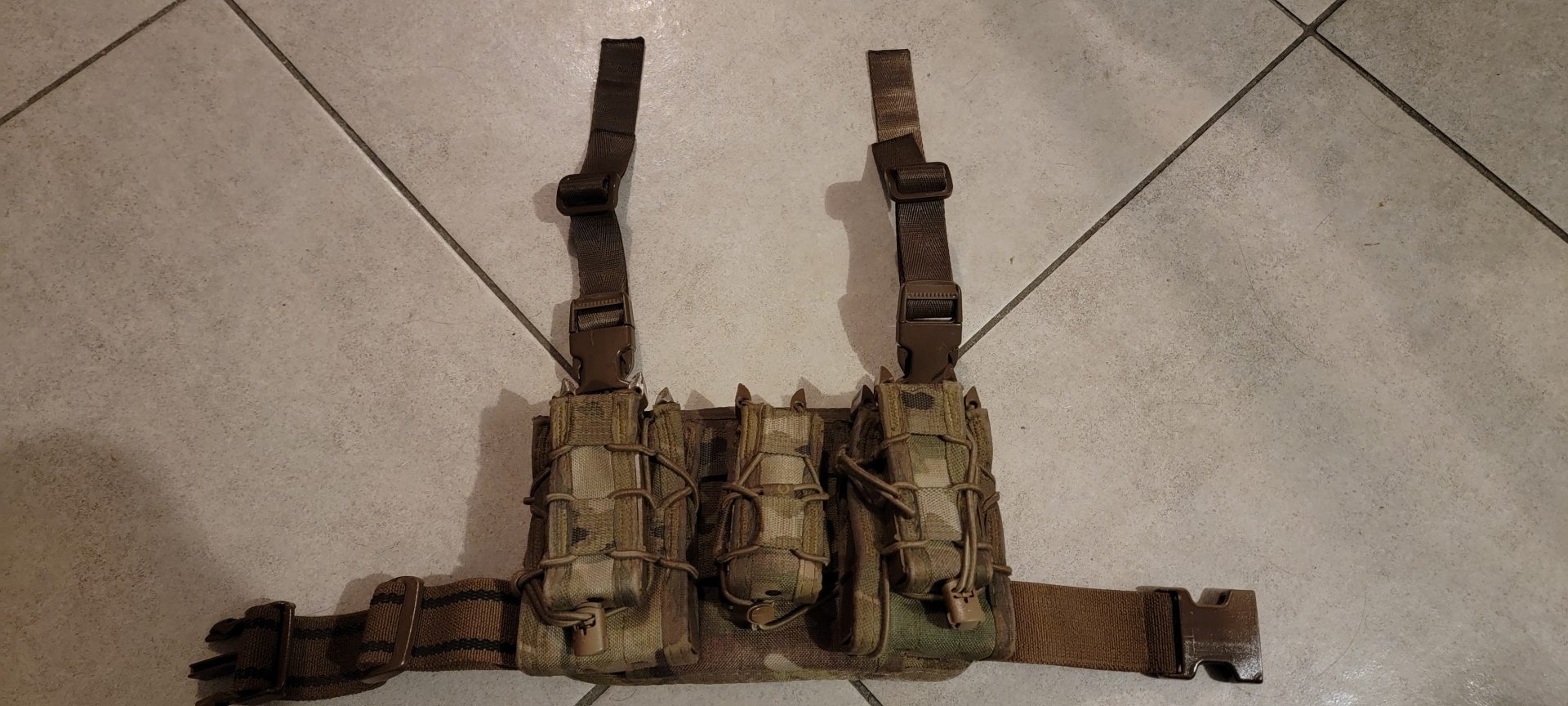 HSGI PLATEFORME LEG RIG V1 Multicam
