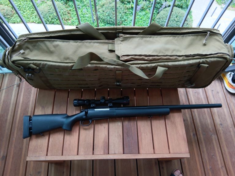 Vend pack airsoft avec répliVend pack airsoft avec répliques, accessoires et habillement.ques, accessoires et habillement.