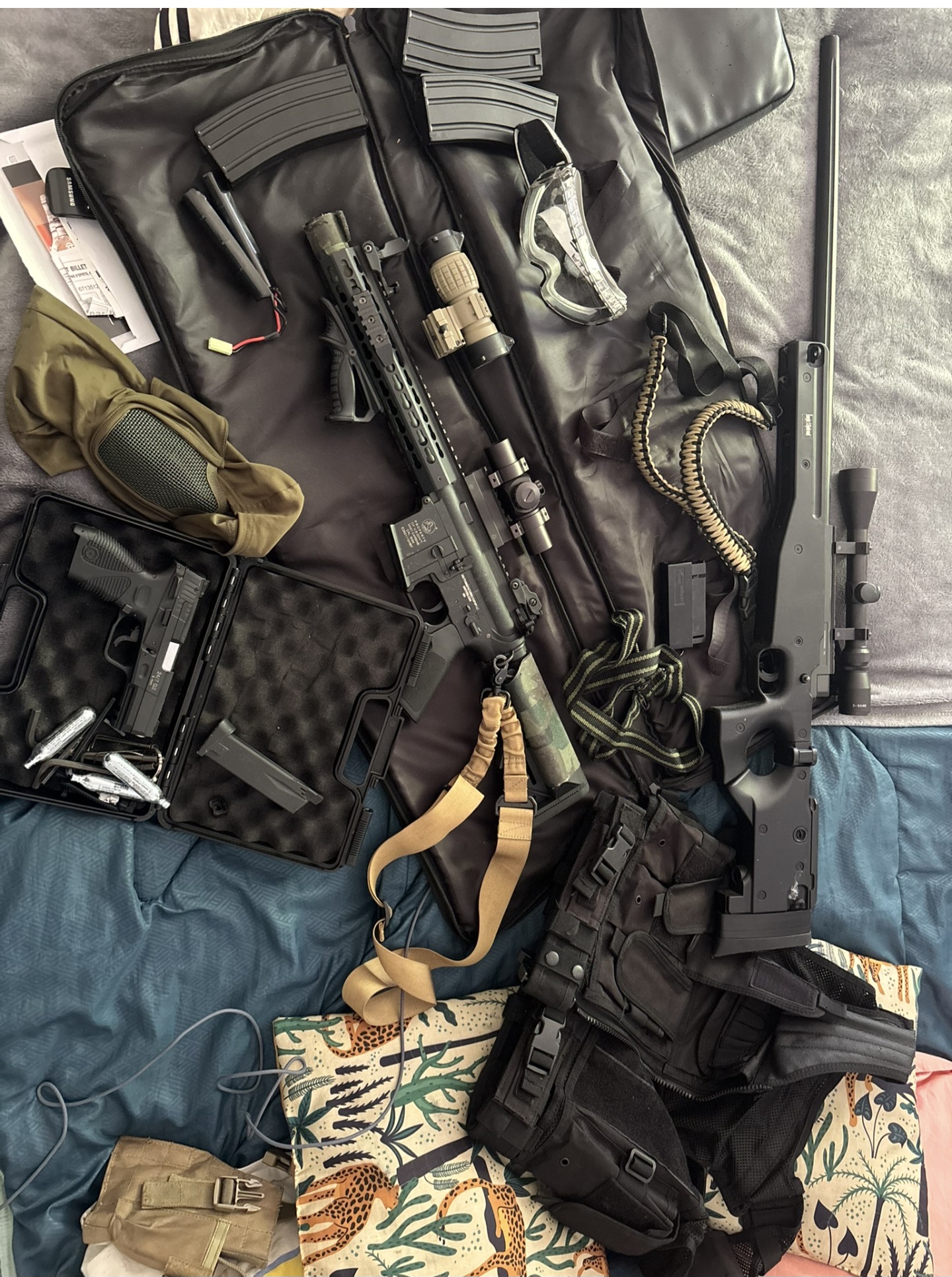 Lot réplique airsoft et accessoires