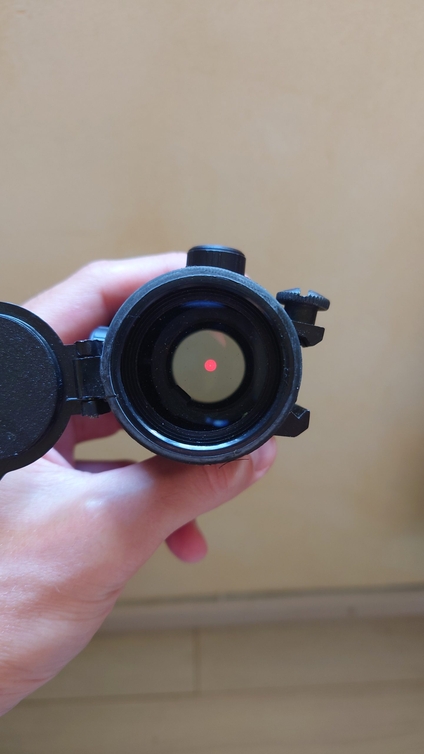 Red dot