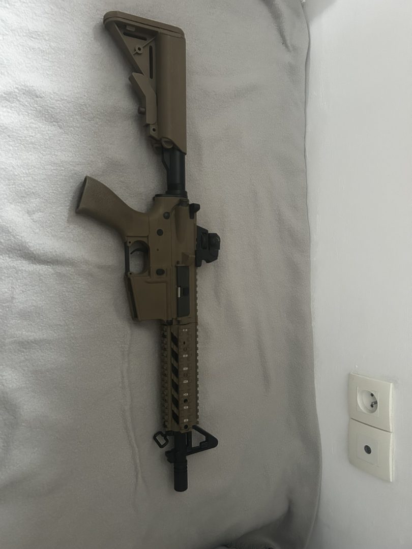 Fusil d'assaut G&G