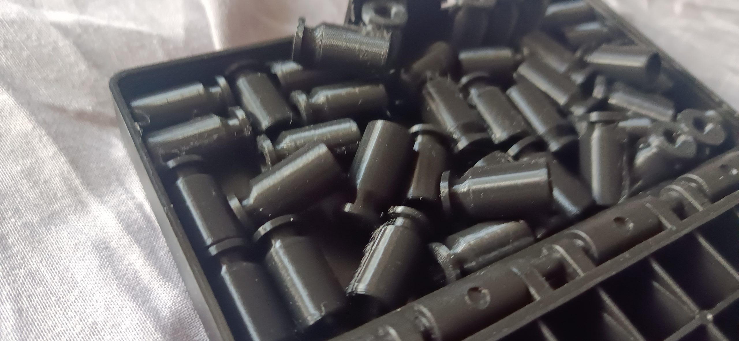 50 Douilles 6mm Marushin