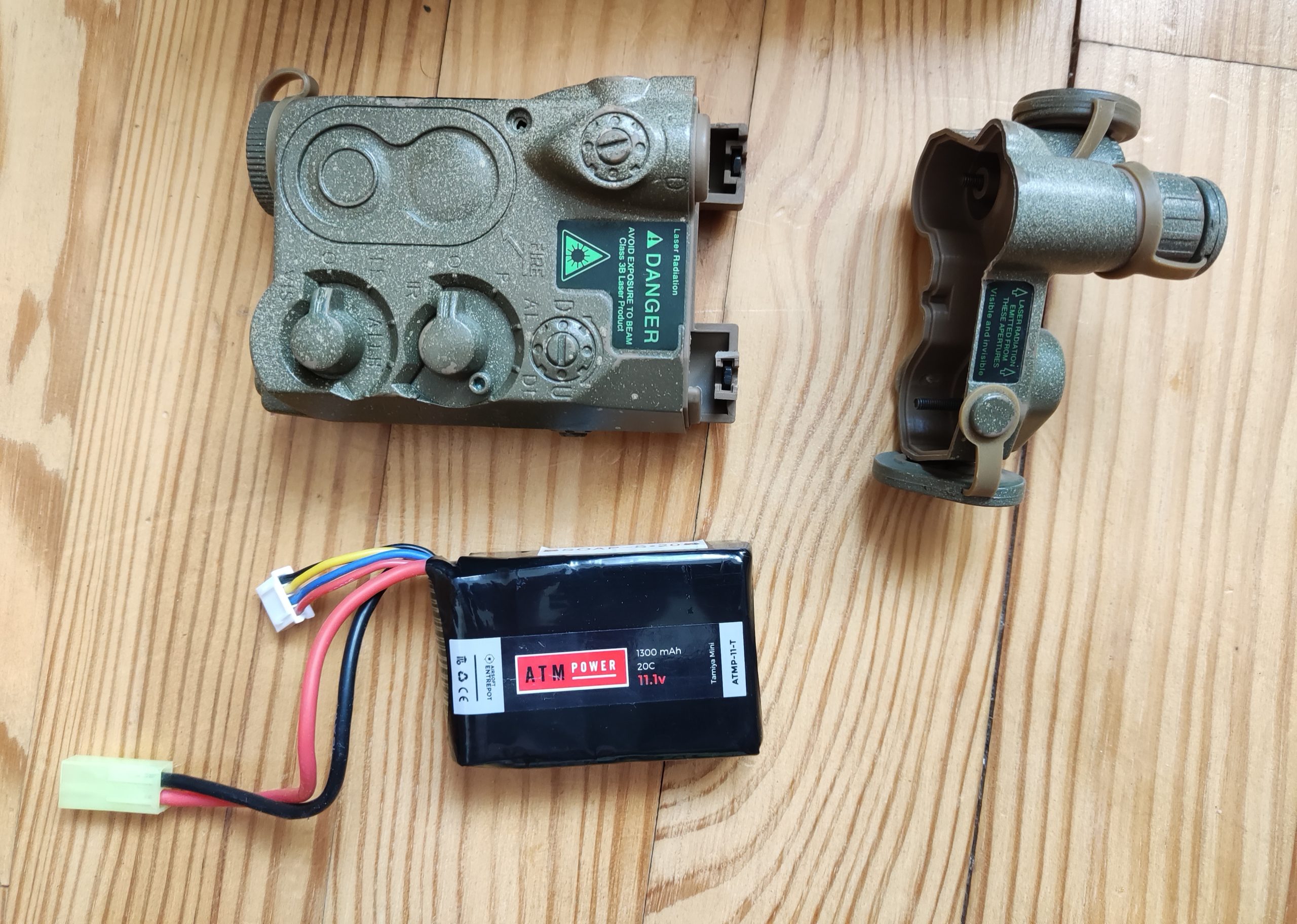 Boîtier Peq 16 FMA / Batterie Lipo 11,1V