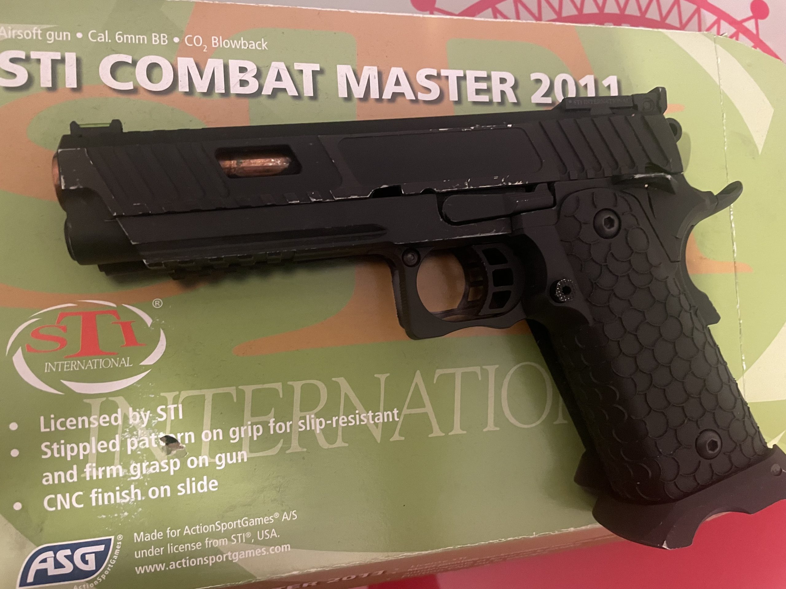 Airsoft STI « master combat » 2011