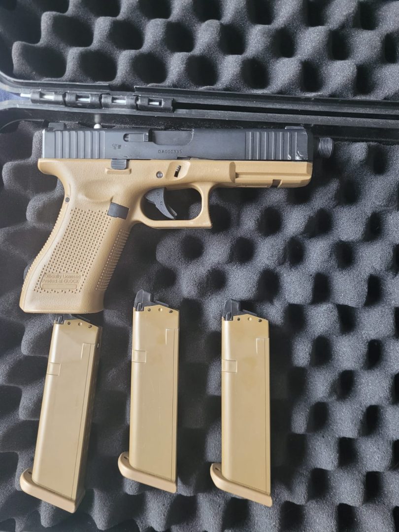Vends Glock 17 Gen 5 Umarex edition francaise + 3 chargeurs gaz