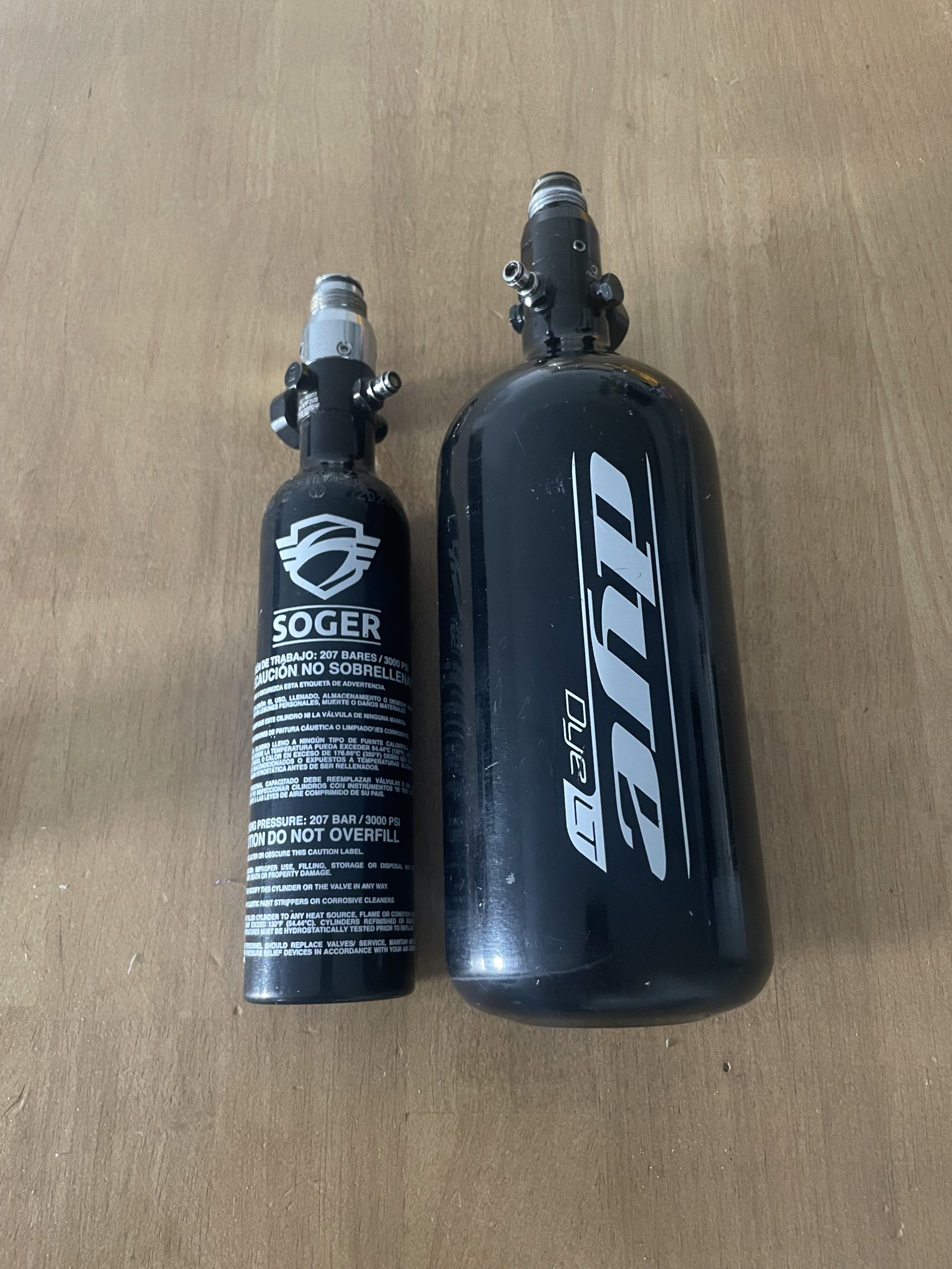 Vend bouteille Hpa 0.8 l et 0.2 l