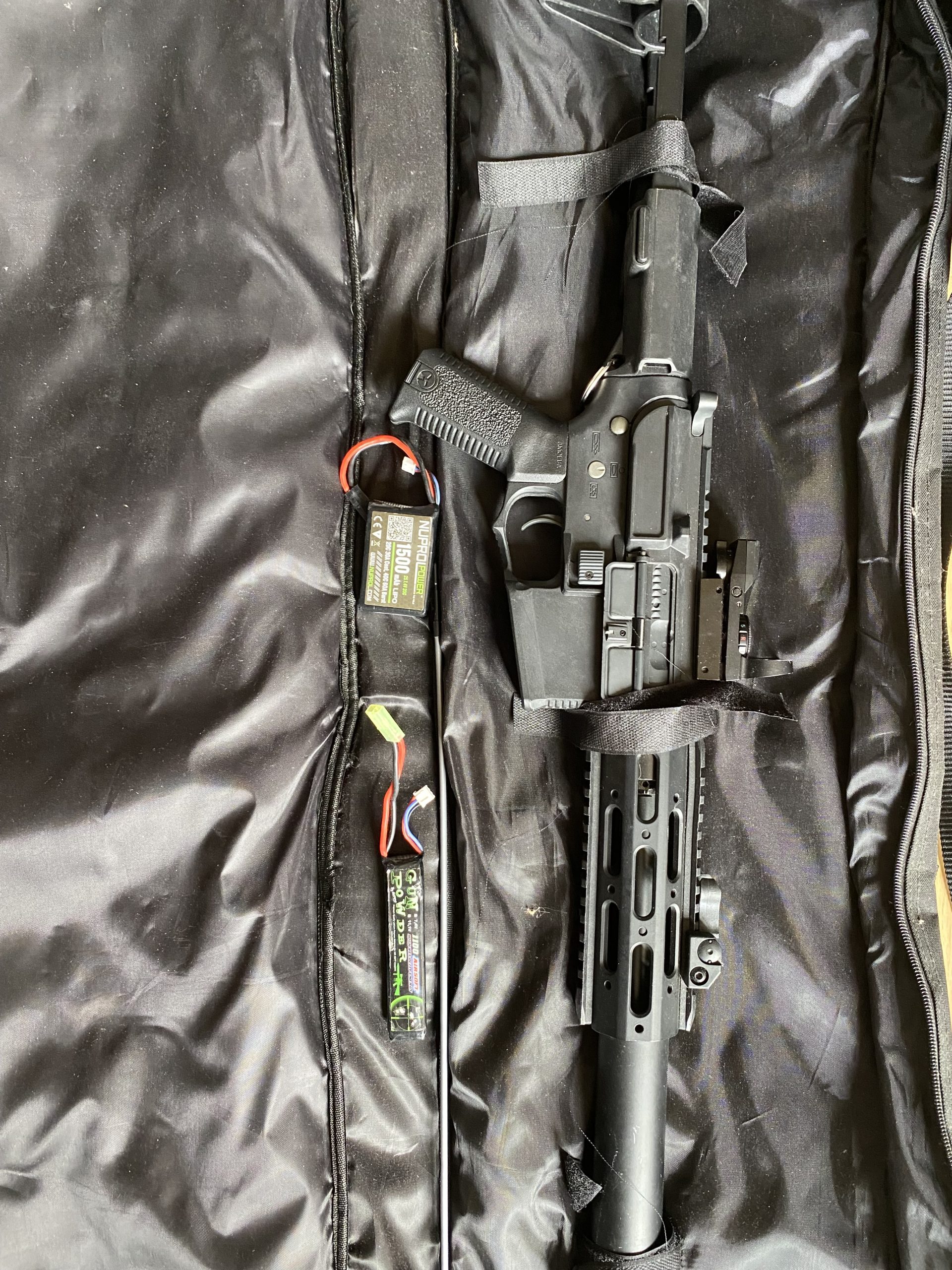 Réplique d'airsoft : Amoeba M4 honey badger AM-014 AEG noir