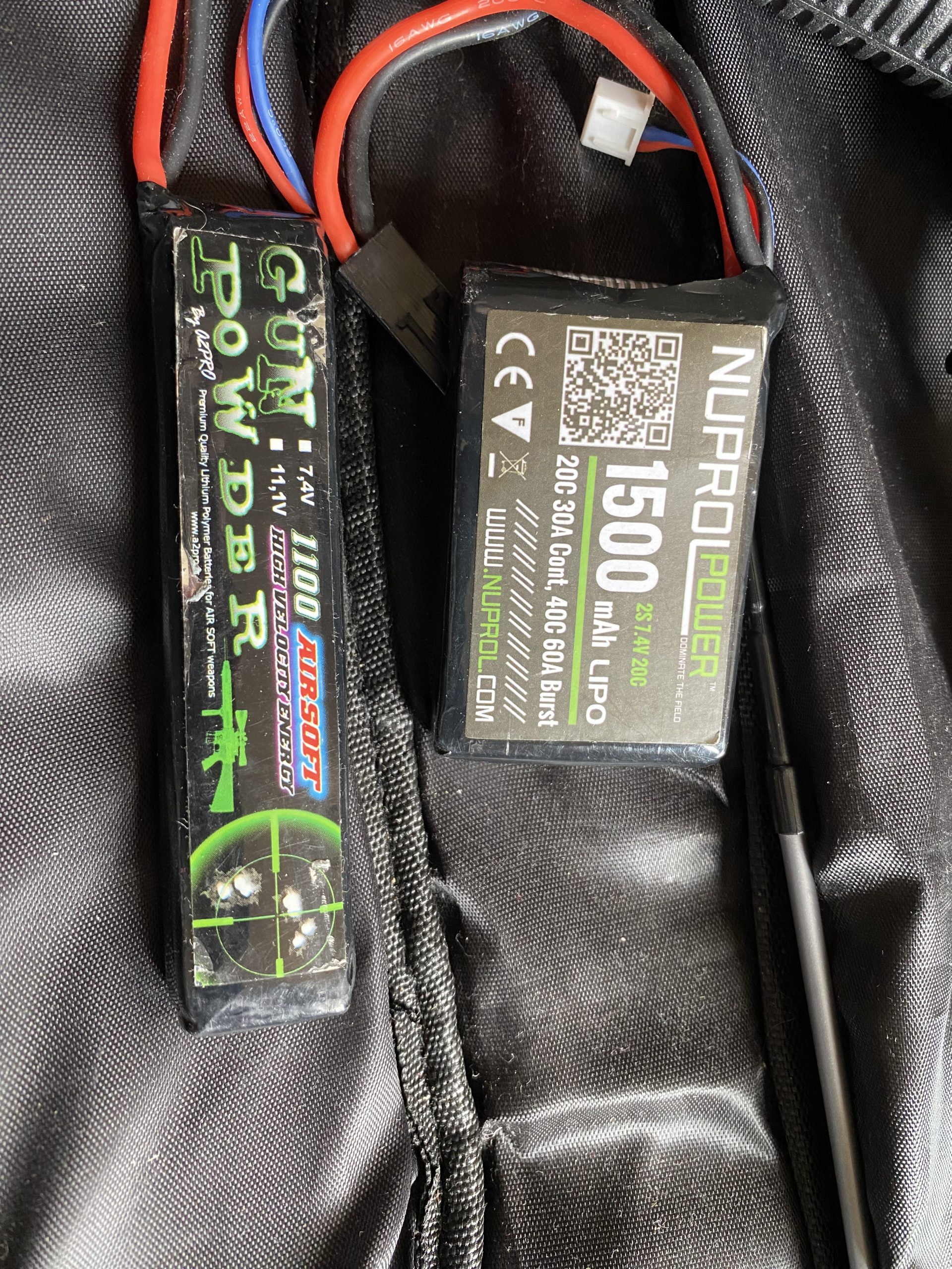 Réplique d'airsoft : Amoeba M4 honey badger AM-014 AEG noir