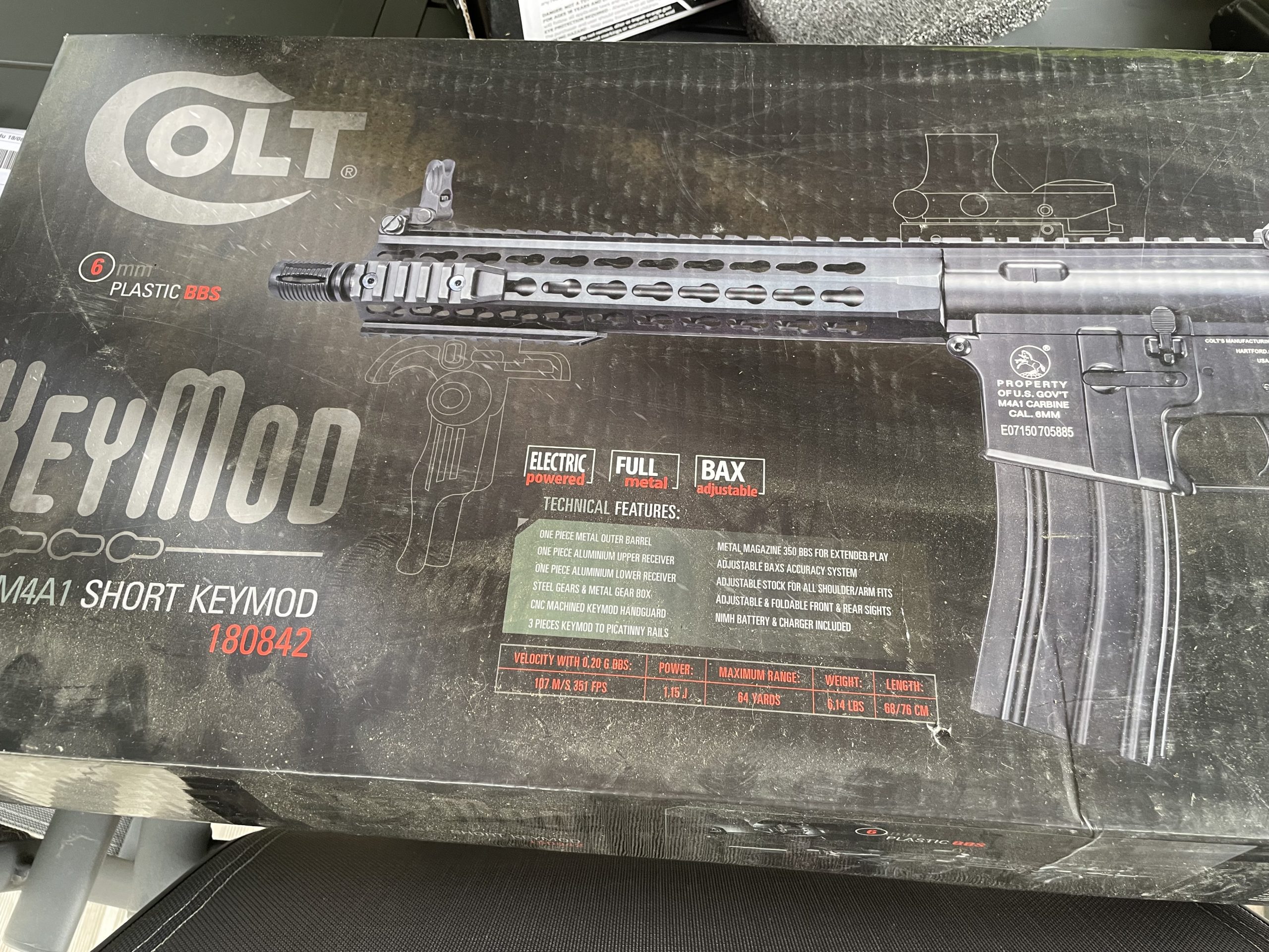 Colt M4A1 Keymod 180842 – AEG + 6 chargeur