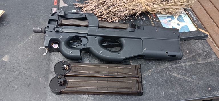 P90 GBBR [fiabilisé] +3 chargeurs