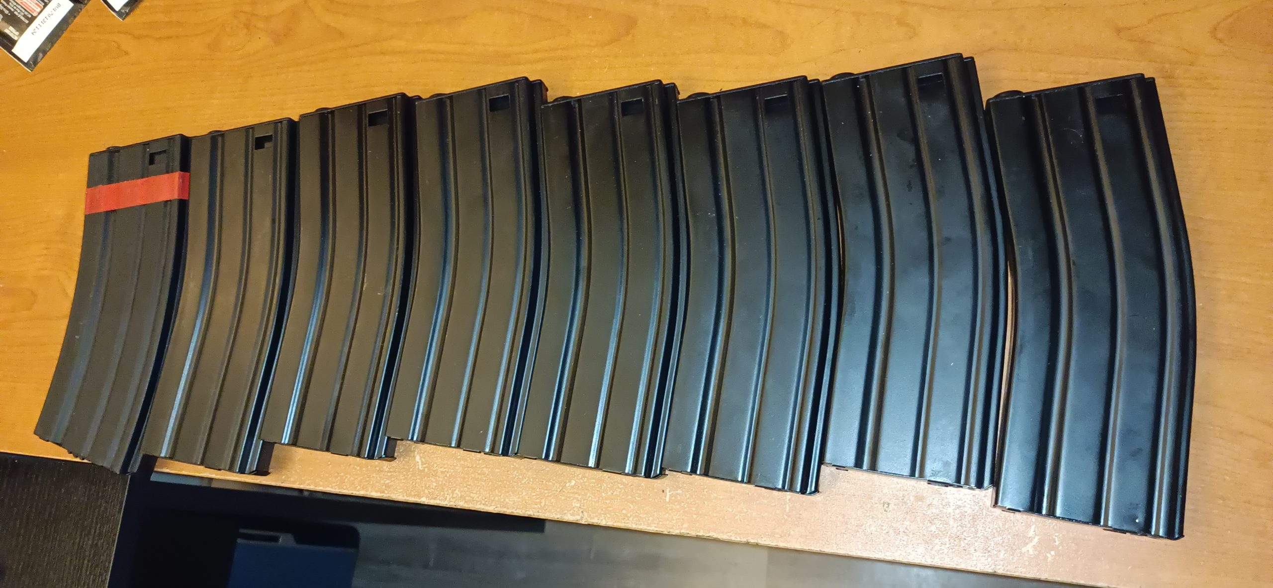 8 Chargeurs M4 AEG Métal/Real Cap