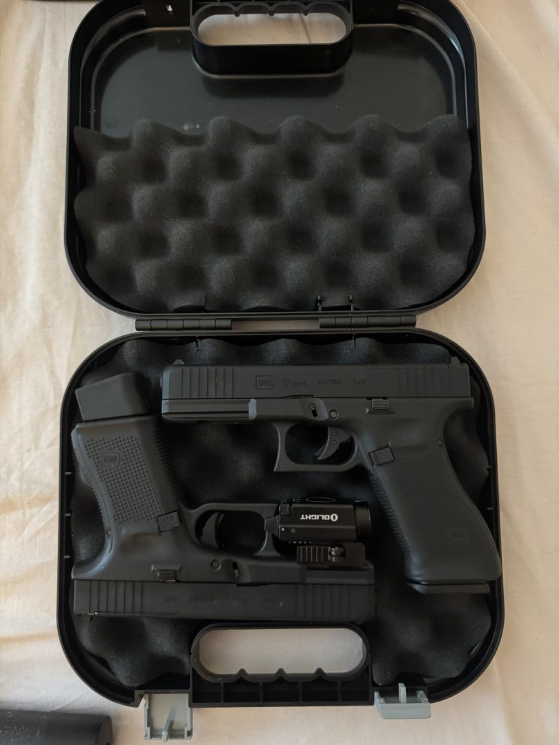 Glock 17 gen 5 mos + Glock 19 gen 5 mos + laser lampe olight baldr