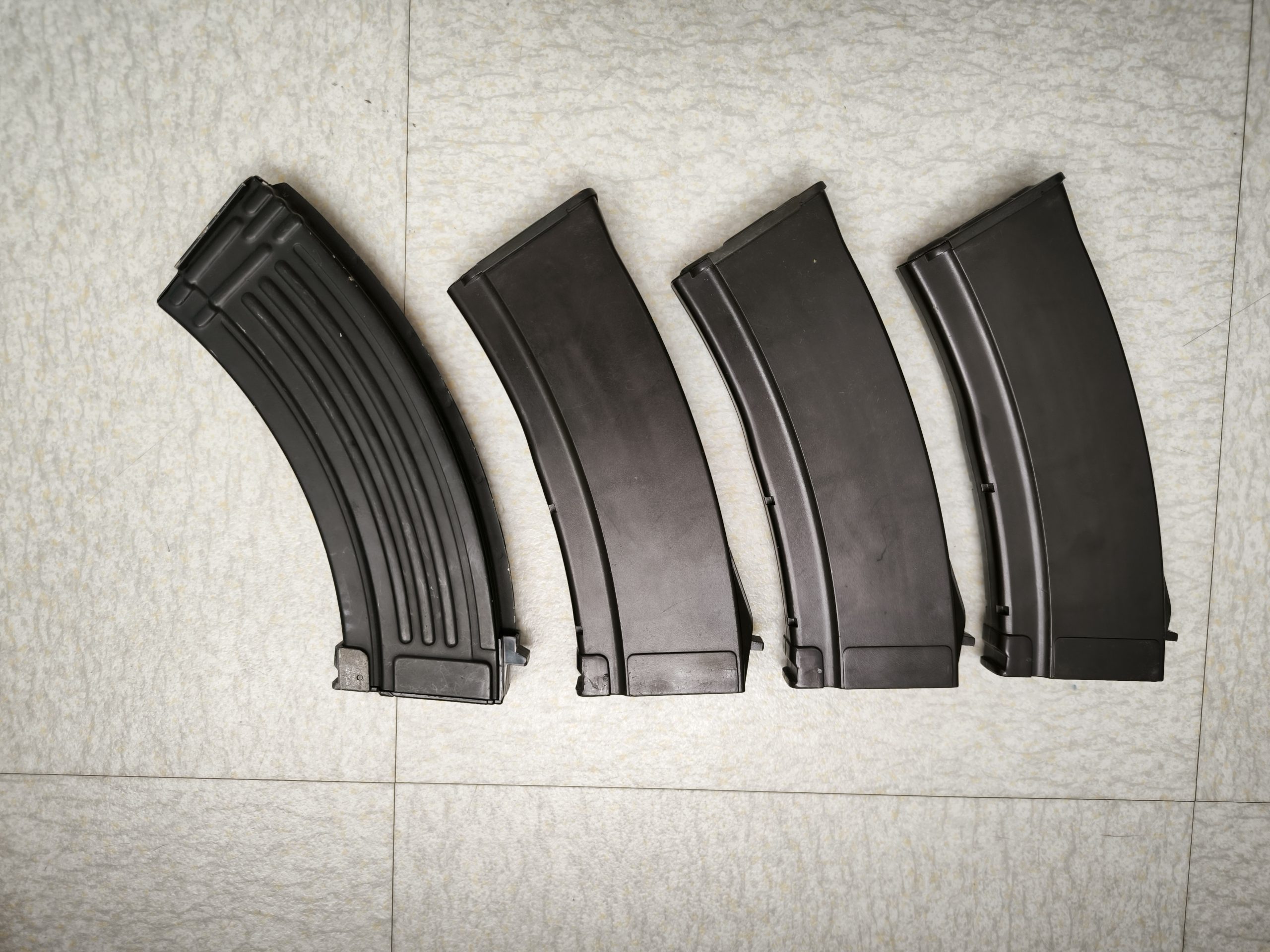 Lot de chargeur type AK AEG