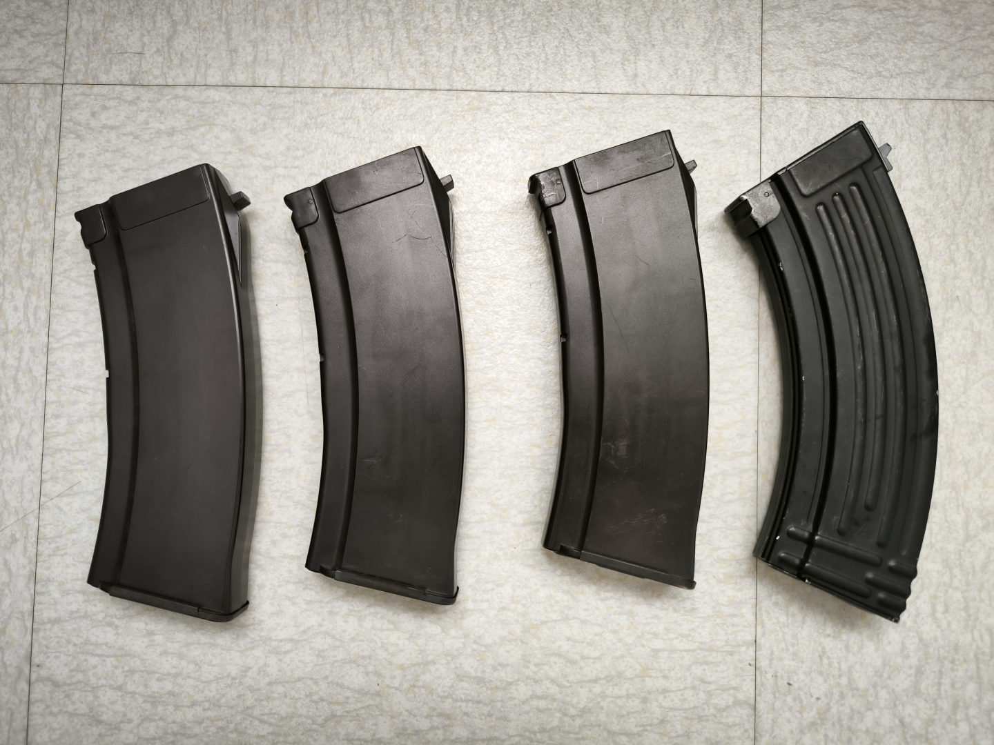 Lot de chargeur type AK AEG