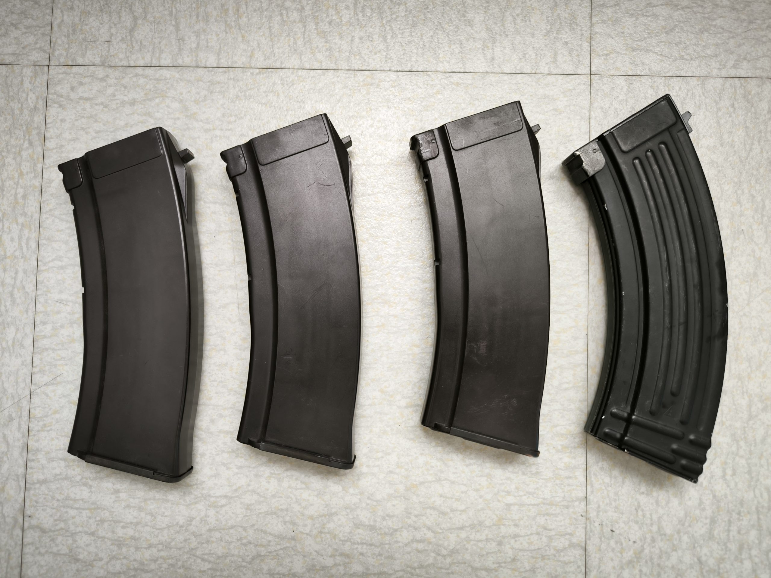 Lot de chargeur type AK AEG