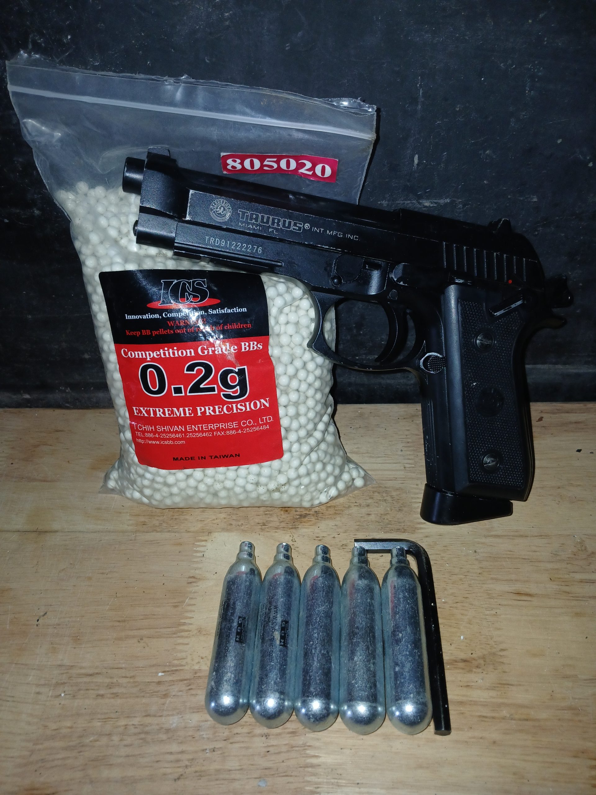 Pistolet taurus
