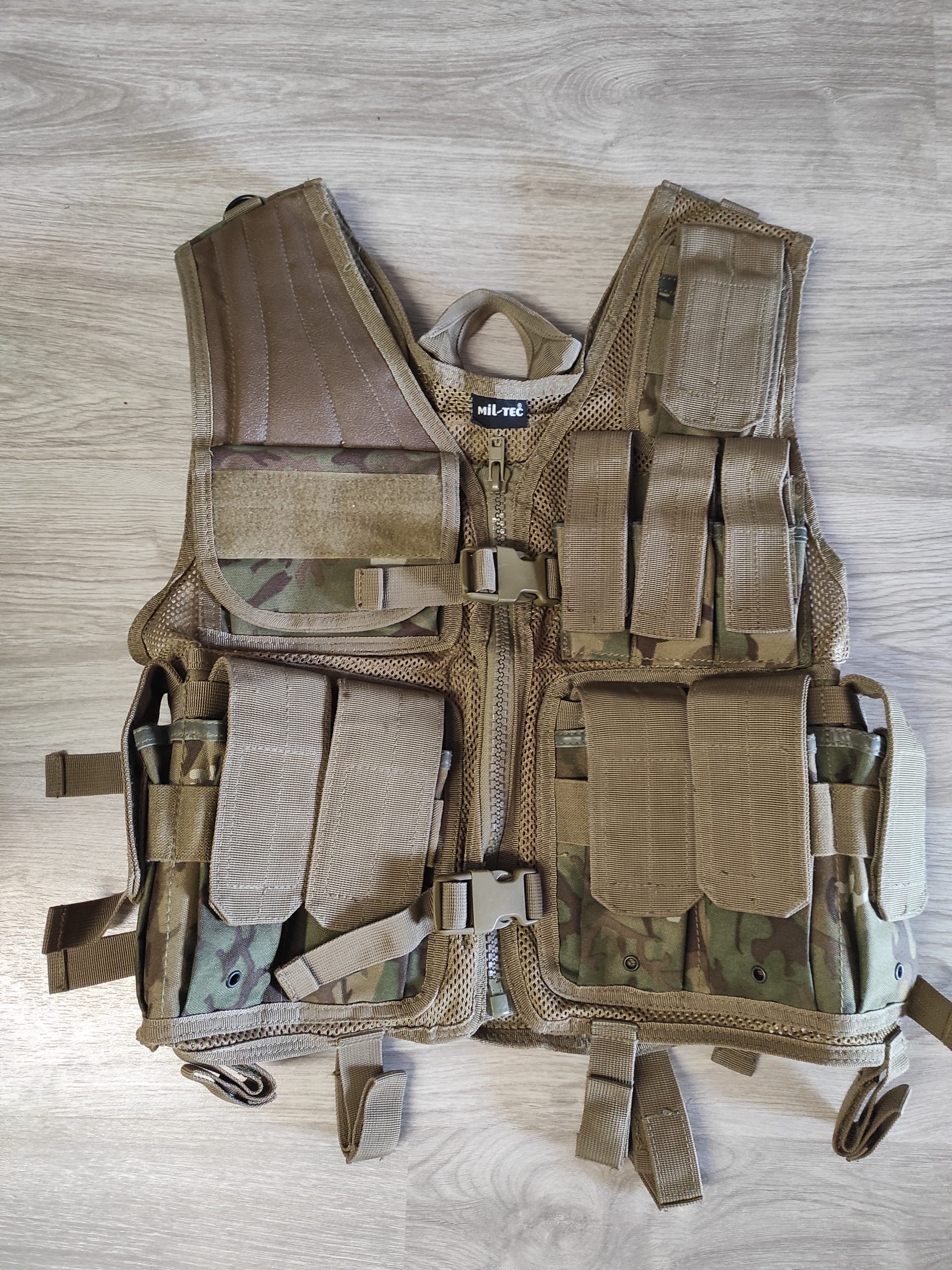 Gilet tactique mil-tec