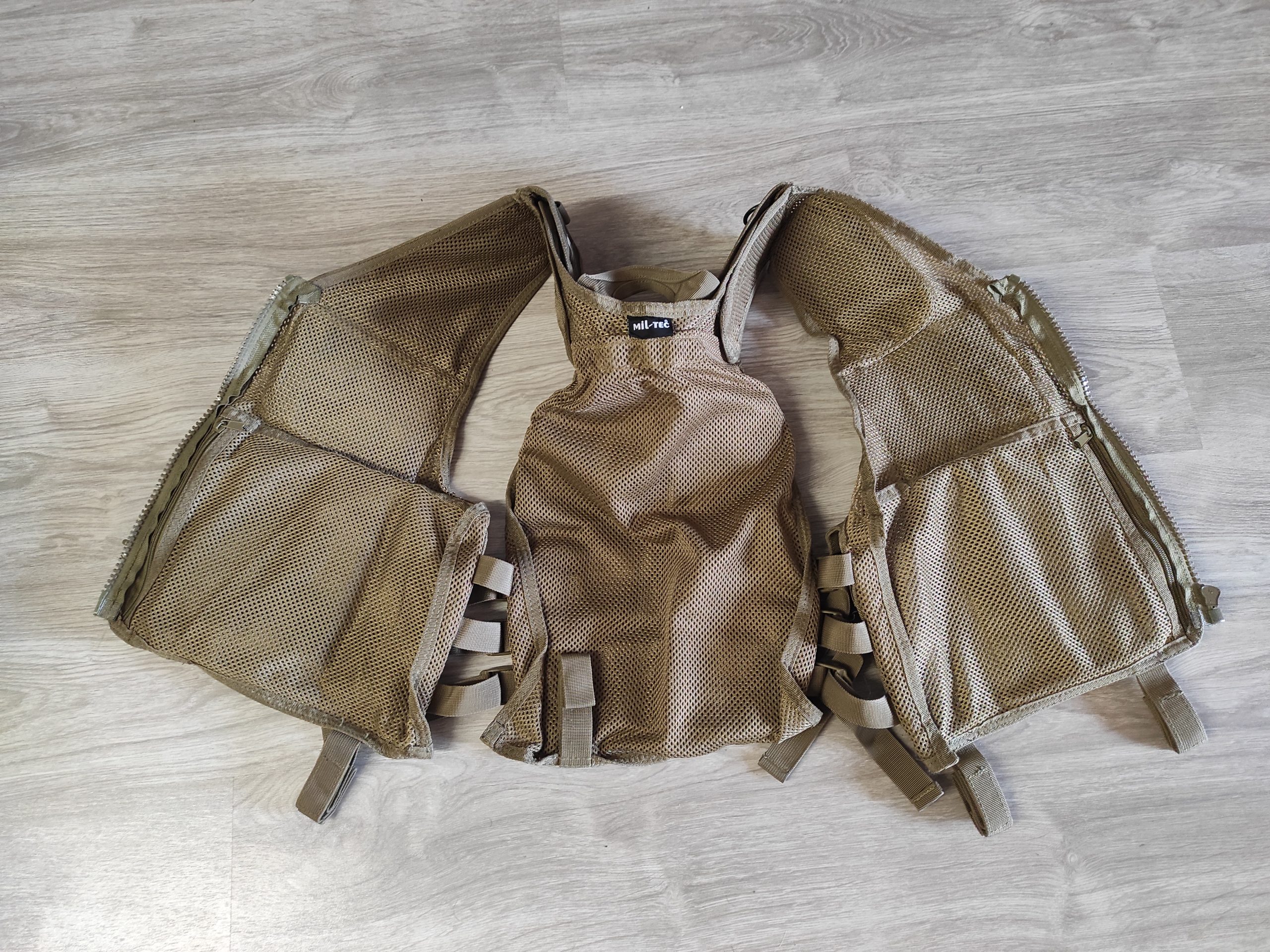 Gilet tactique mil-tec