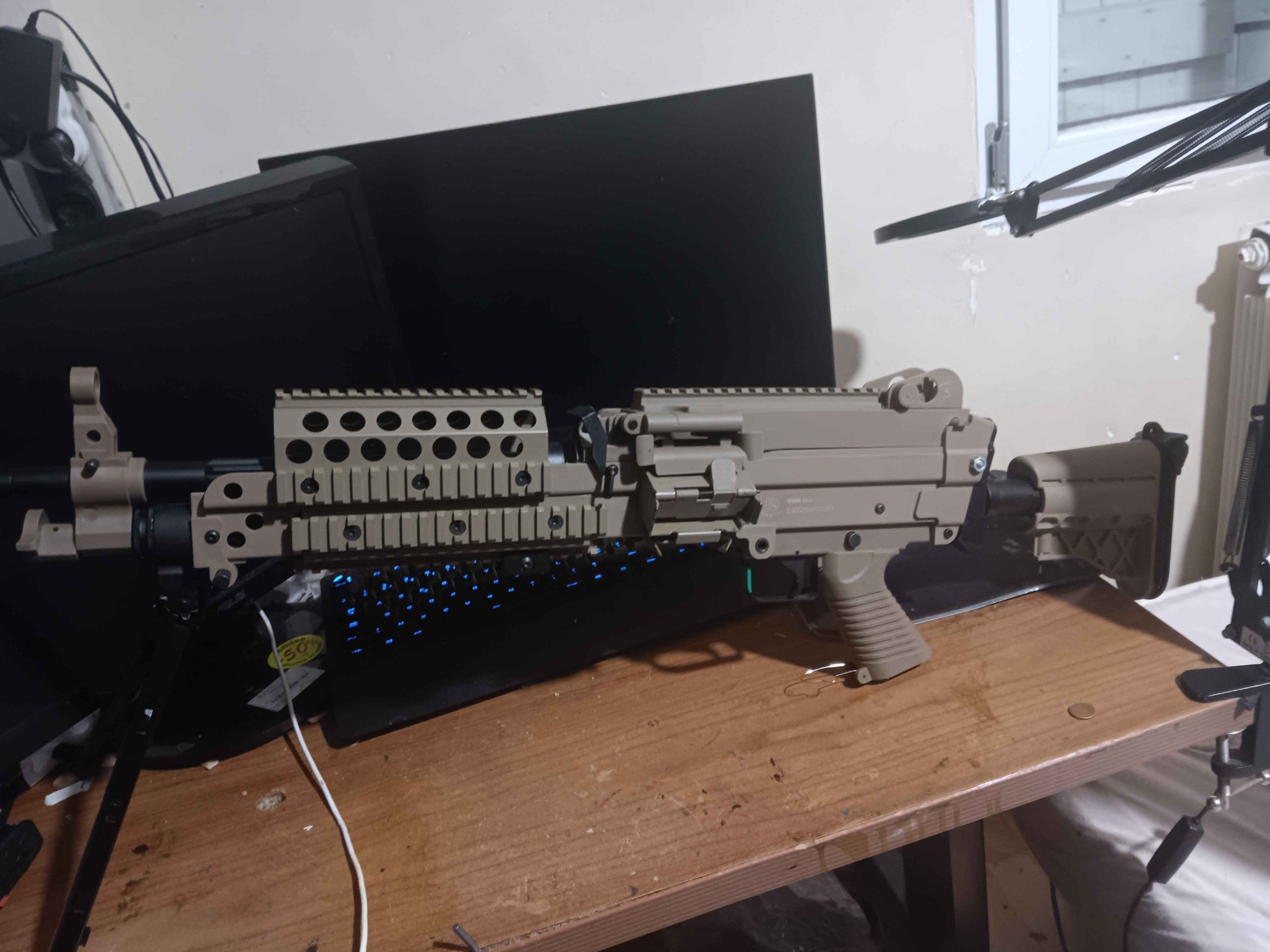 Fusil MK46  A&K CYBERGUN