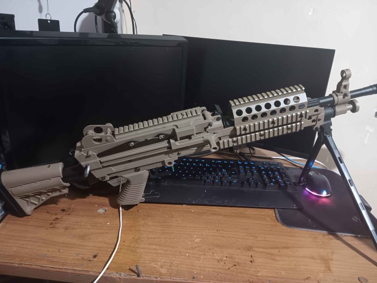 Fusil MK46  A&K CYBERGUN