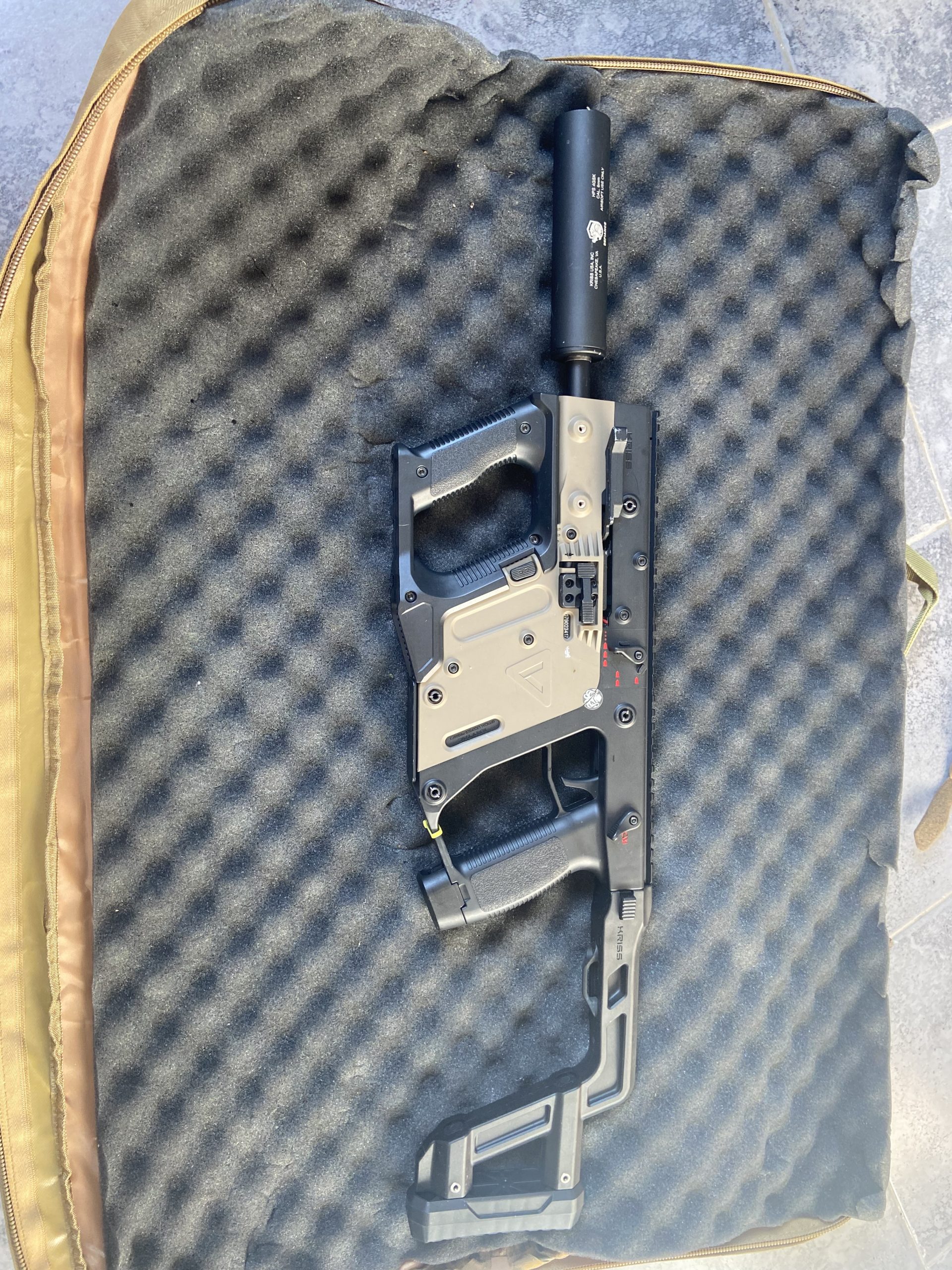 KRISS VECTOR AEG Coyote et noir