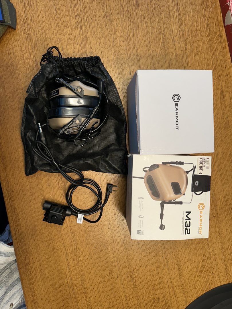 Casque de communication EARMOR + PTT