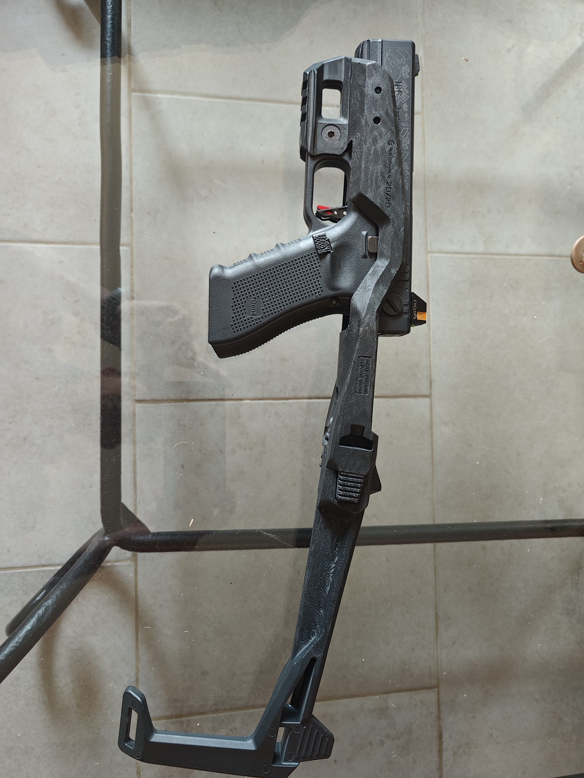 Lot Complet – Glock Custom avec Kit Carbine Recover Tactical P-IX + Gilet