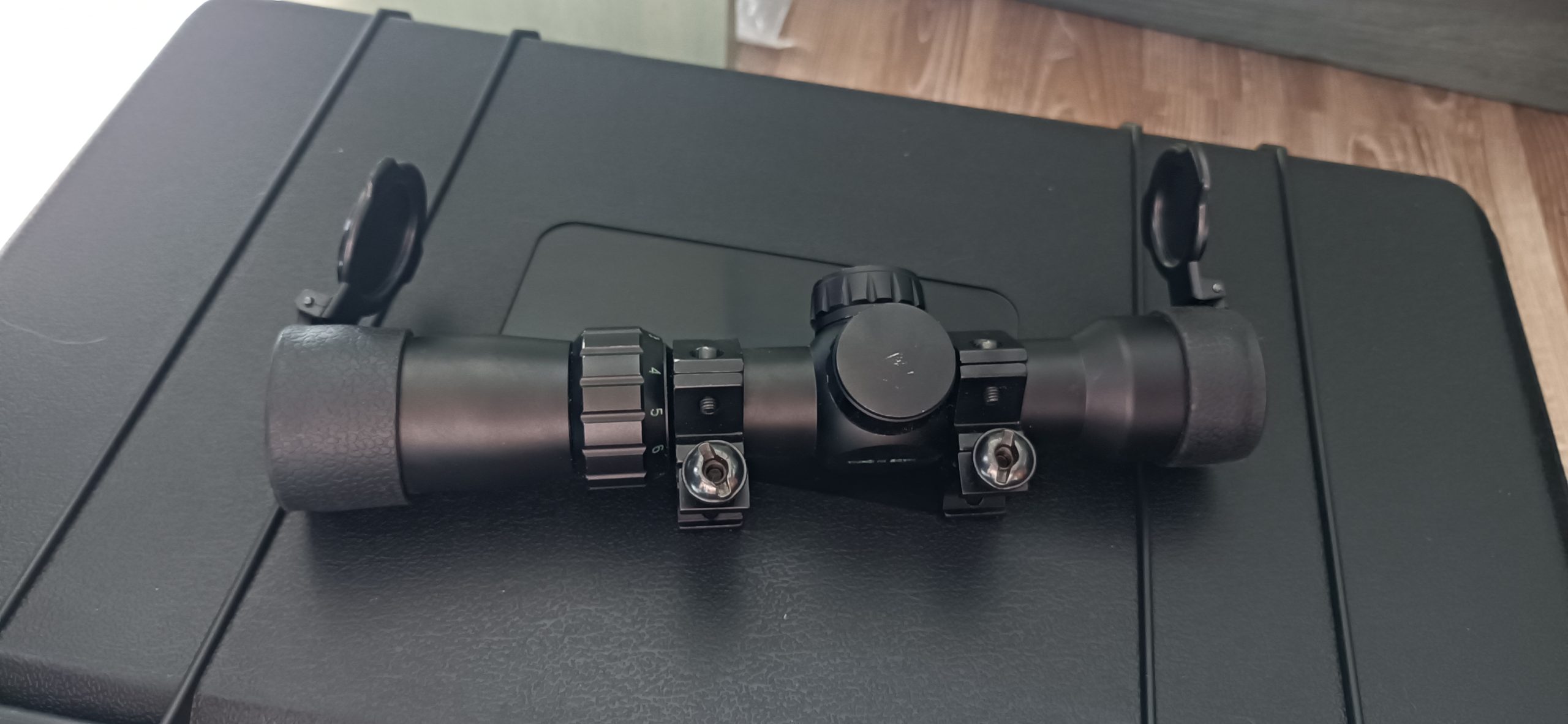 Lunette de tir & cache lunettes