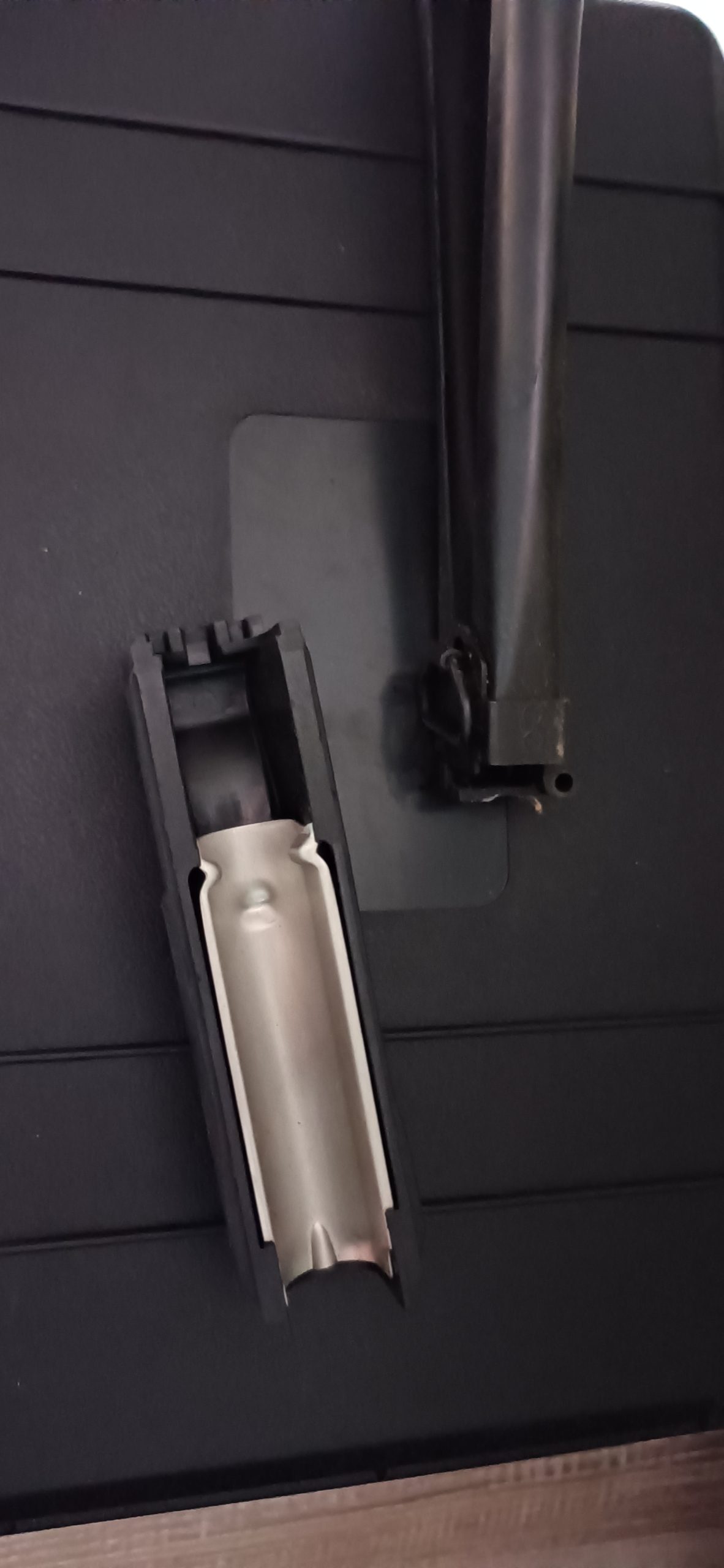 Garde mains polymère & Crosse pliable métal ; AK's